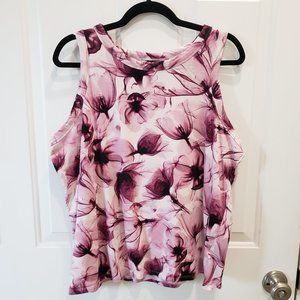 NWOT Soft Floral Tank by Simply Vera Wang